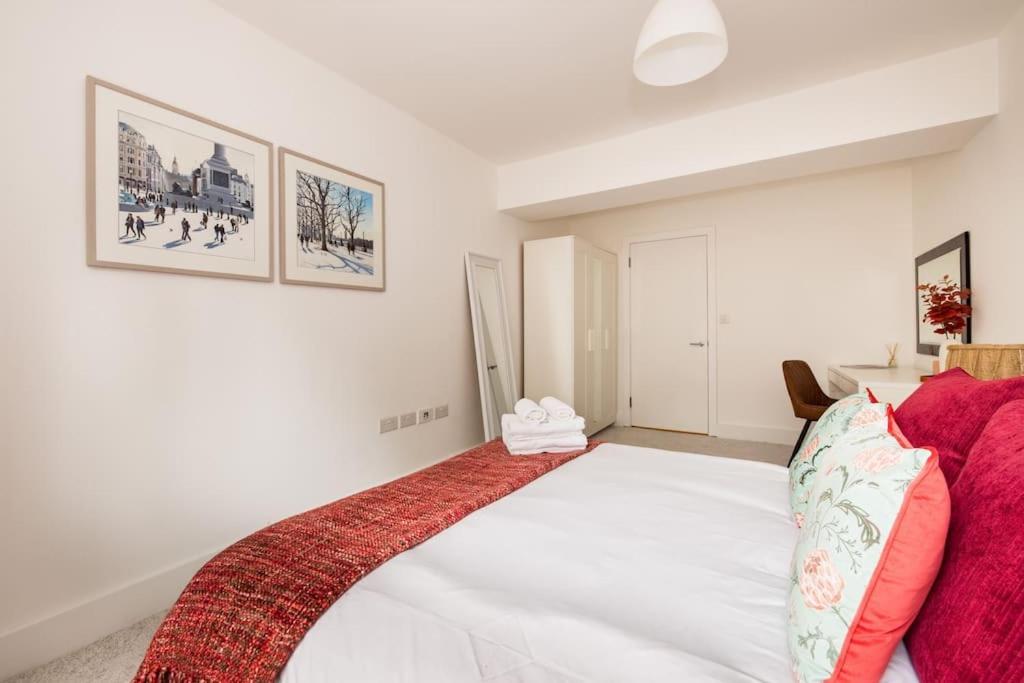 Wild Roses Serviced Apartments - Borough ลอนดอน ภายนอก รูปภาพ